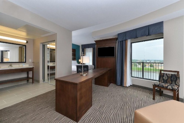 Hampton Inn By Hilton & Suites Des Moines Downtown image 22